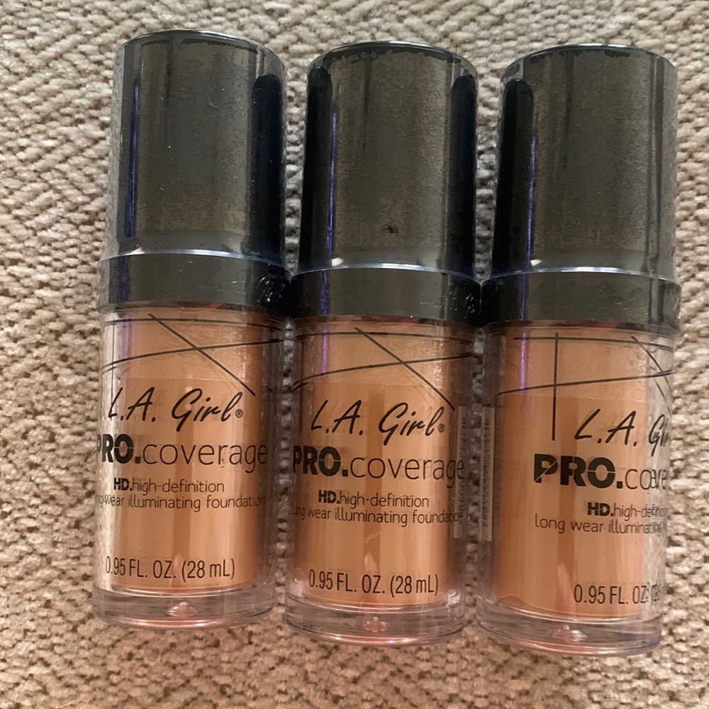 L.A girl Foundation bundle tan